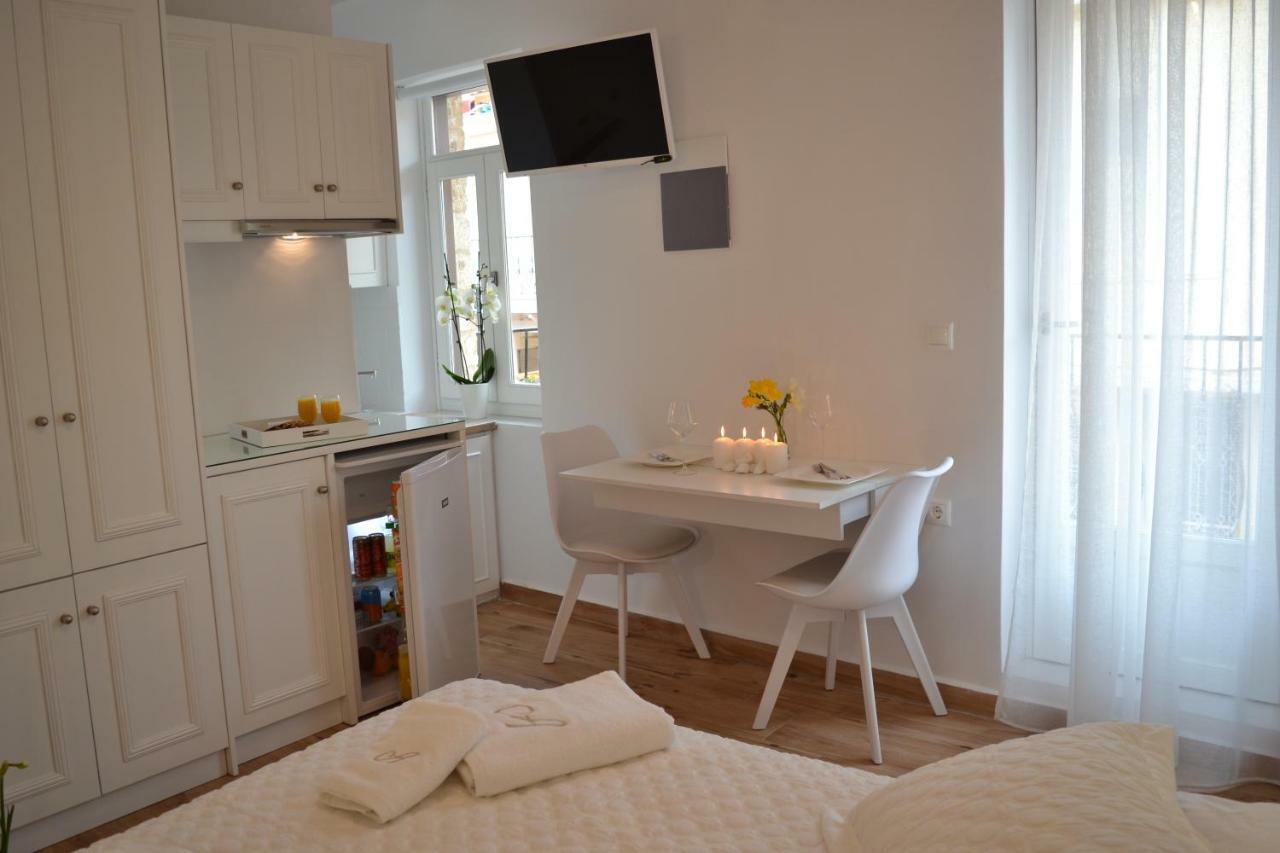 Agapi Suites Chania  ภายนอก รูปภาพ